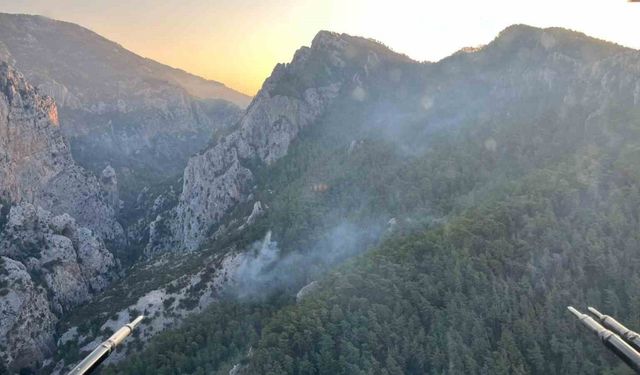 Muğla’daki yangında soğutma çalışmaları sürüyor