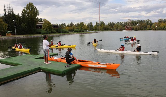 Eskişehir'de deniz kanosu