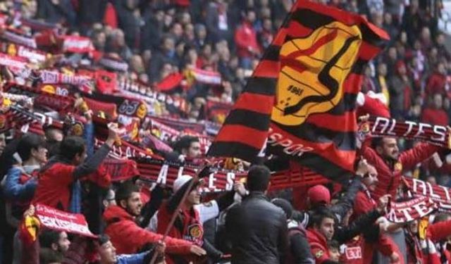 Eskişehirspor taraftarından bayrak çağrısı!