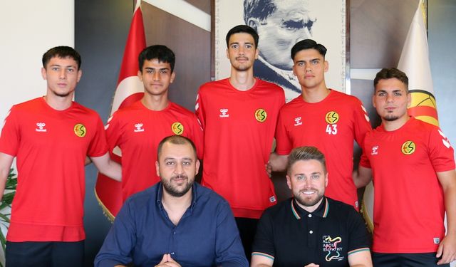 Eskişehirspor'dan gençlere yatırım!