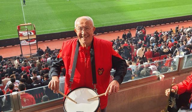 Eskişehirspor'un tribün efsanesi son yolculuğuna uğurlandı!