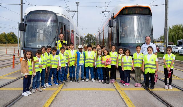 Eskişehir'de öğrencilere yeşil ulaşım!