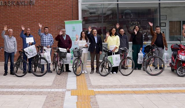 Eskişehir'de işe bisikletle gelmek trafiği rahatlatıyor!