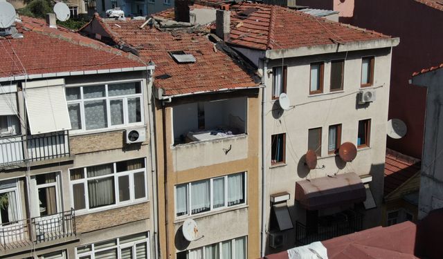 Kadıköy'de apartman dairesinde patlama: 1 yaralı