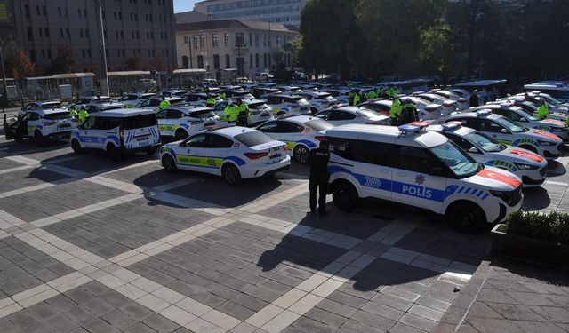 Eskişehir'de emniyet ve jandarma teşkilatına yeni araçlar!