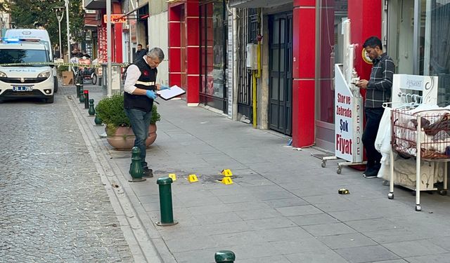 Eskişehir'de pompalı tüfekle saldırı anı kameralara yansıdı!