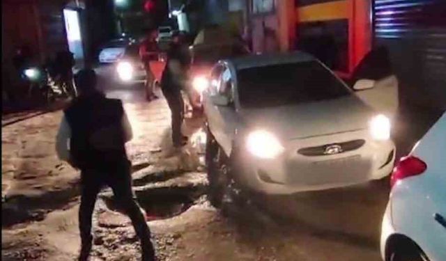 İzmir’de zehir tacirlerine ‘bir gece ansızın baskın’: 6 tutuklama