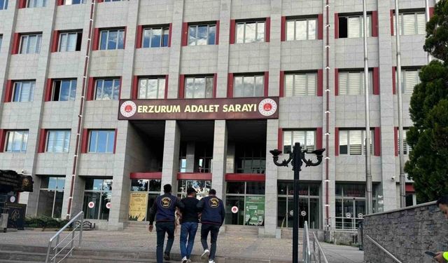 Jandarma Erzurum’da aranan 43 şahsı yakaladı