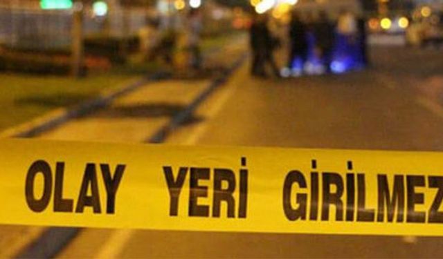 Eskişehir'de feci kaza: Yön levhasına çarptı takla attı!