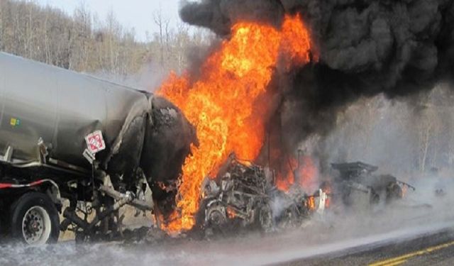 Nijerya’da akaryakıt tankeri patladı: 94 ölü, 50 yaralı