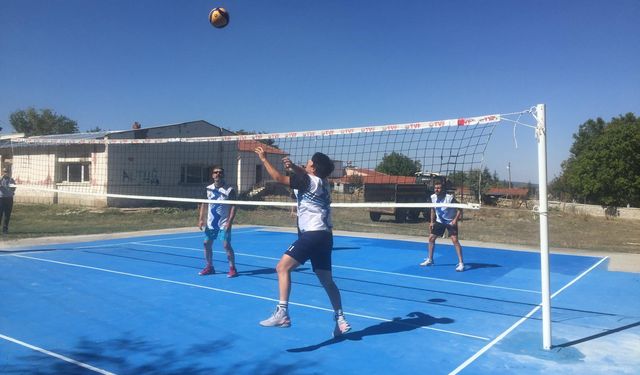 Eskişehir'in o ilçesinde voleybol coşkusu!