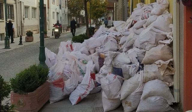 Eskişehir'in o bölgesinde moloz tepkisi!