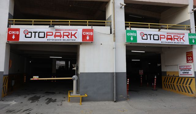 Eskişehir merkezindeki otopark yeniden faaliyete geçti