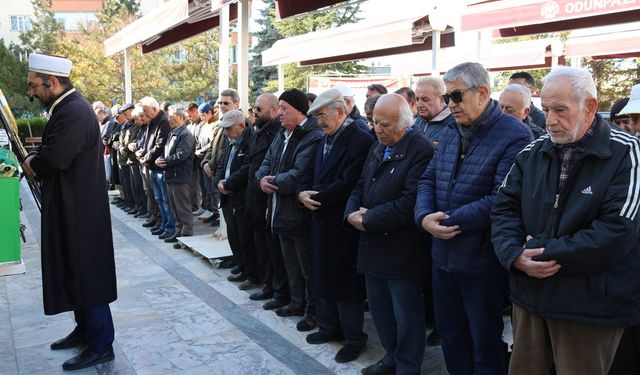 Bozkurt Ünügür son yolculuğuna uğurlandı