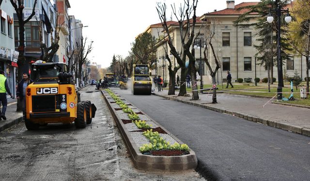 Eskişehir'deki o cadde modern görünüme kavuştu