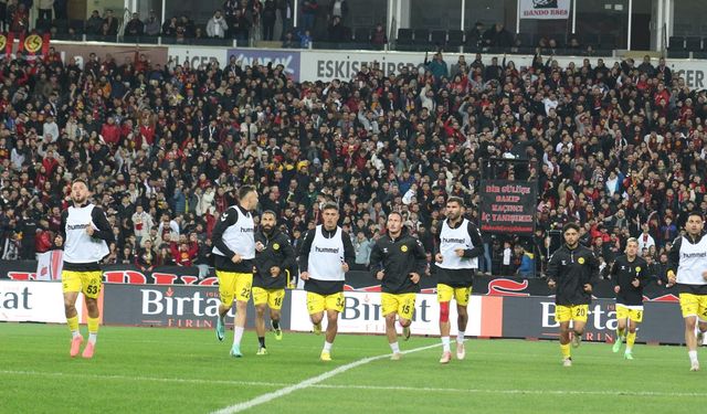 Eskişehirspor Ömeranlıspor'a bileniyor