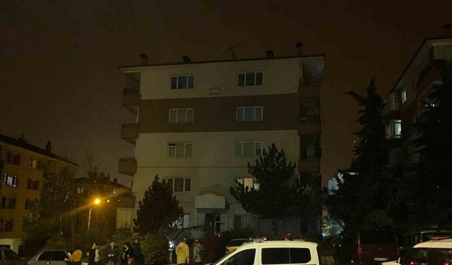 Boşanma aşamasındaki çiftin aileleri birbirine girdi: 1 ölü, 4 yaralı