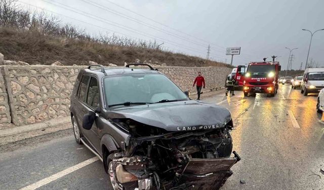 Meydana gelen trafik kazasında 3 kişi yaralandı