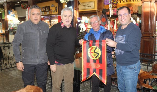 Eskişehirspor'un efsaneleri unutulmuyor!