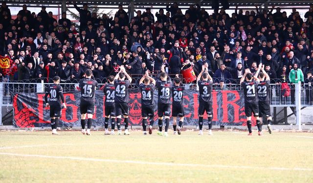 Eskişehirspor taraftarı destek verdi!