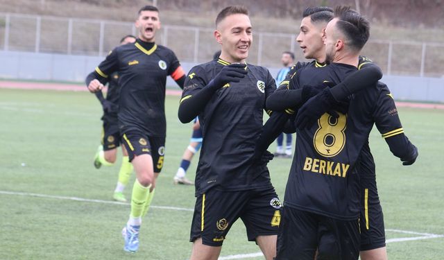 2 Eylülspor Anamur'u gözü