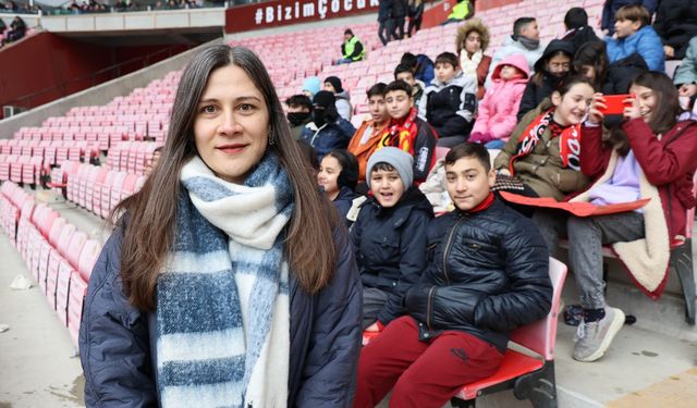 Eskişehirspor tribünleriyle tanıştılar!