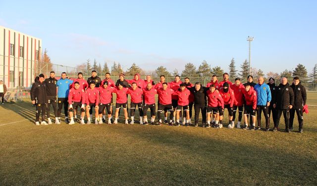 Eskişehirspor ikinci yarıya odaklandı!