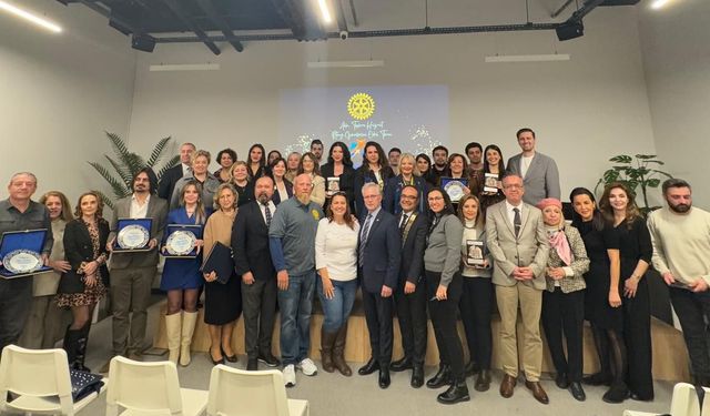 Rotary gönüllüleri ödüllendirildi