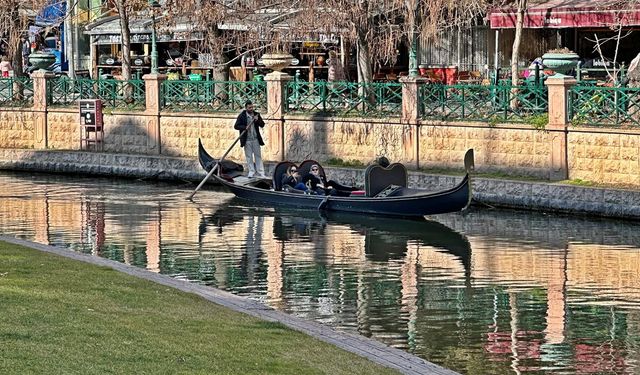 Eskişehir'de ocak ayında gondol keyfi