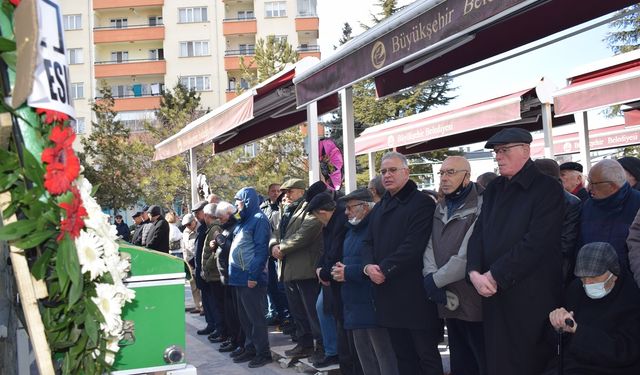 Erol Sönmez son yolculuğuna uğurlandı