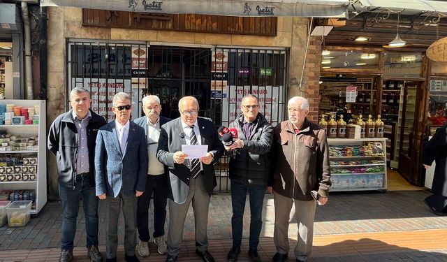 Eskişehir'de Anadolu Üniversitesi'ne kira tepkisi!
