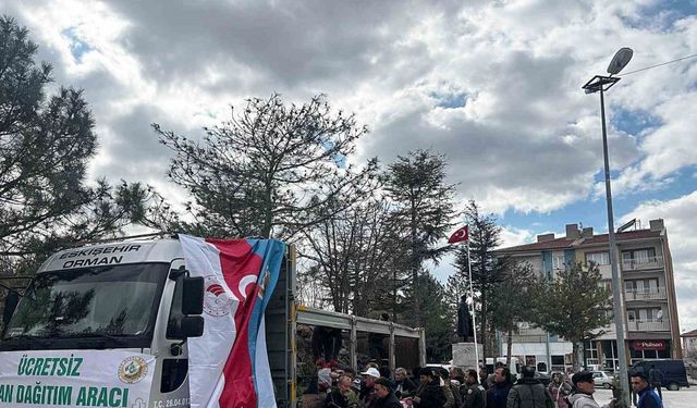 Eskişehir’de ağaç bayramı...Binlerce fidan dikildi