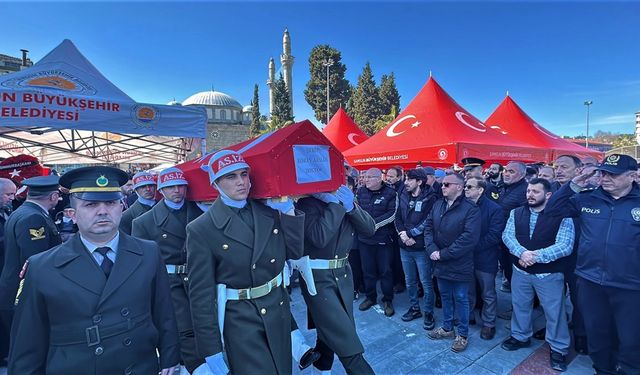 Şehit doktor son yolculuğuna uğurlandı