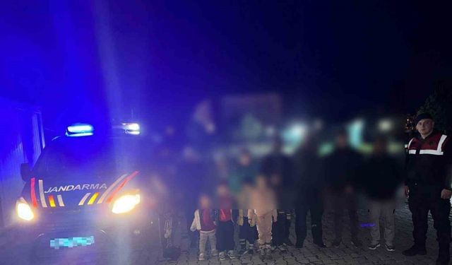 13 düzensiz göçmen yakalandı