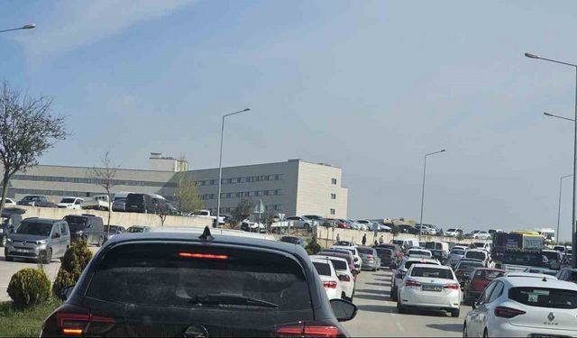 Şehir Hastanesi’nde otopark çilesi!