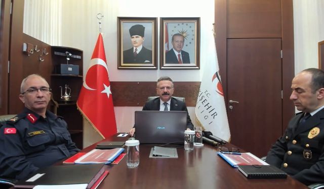 Vali Aksoy açıkladı! 10 önemli suçta azalış var...