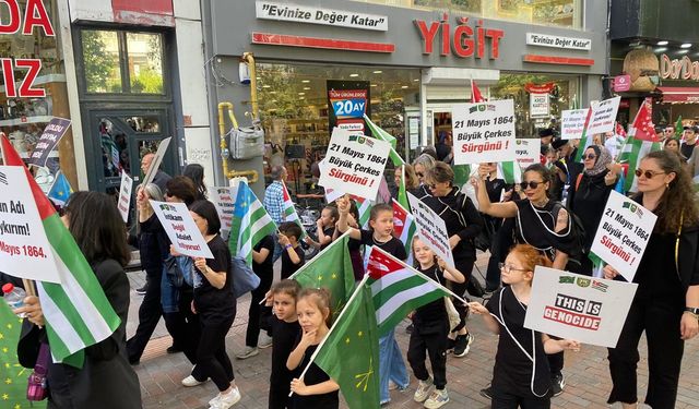 Eskişehir'de Çerkesler'den anlamlı yürüyüş