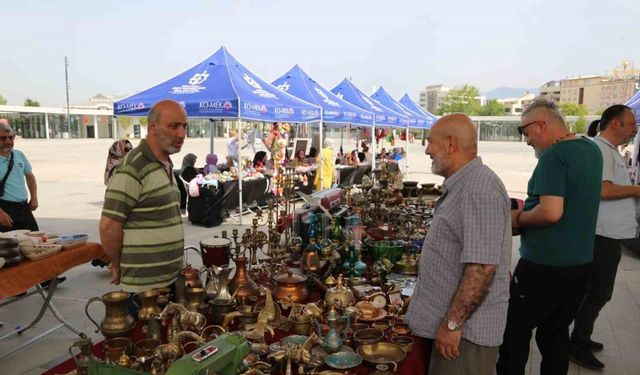 Bu festivalde antika ve nostalji rüzgarı esti