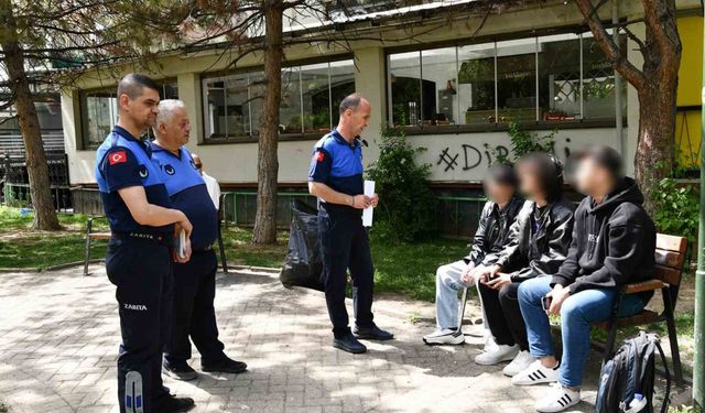 Tepebaşı zabıtasıdan "Tertemiz Eskişehir" denetimi