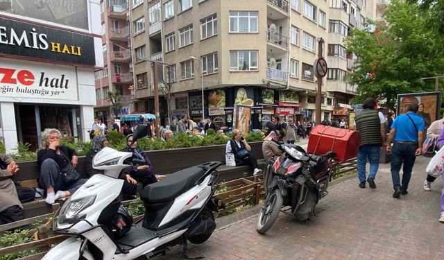 Yaya yolunu işgal ettiler!