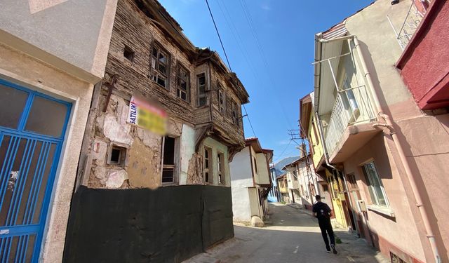 Eskişehir'de ilginç ilan... Yıkılmak üzere ama satılık