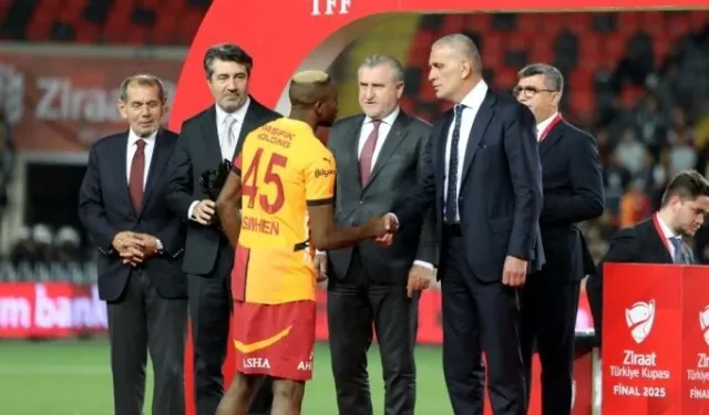 Galatasaray’a şampiyonluk kupasını kim verecek?  Açıklama TFF'den geldi...