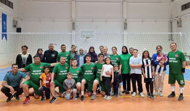Seyitgazi'de voleybol heyecanı