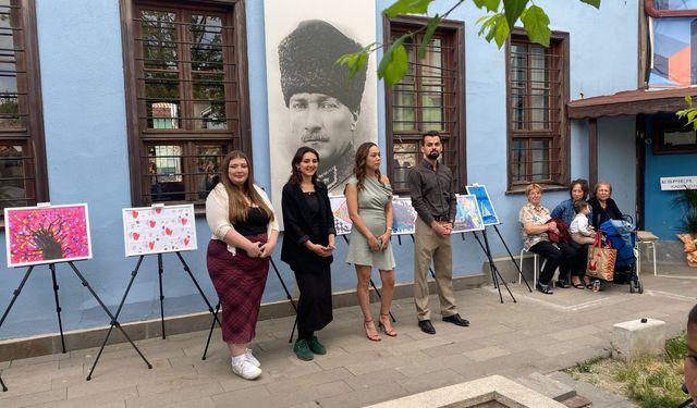 Bu sergi vatandaşlardan büyük beğeni topladı