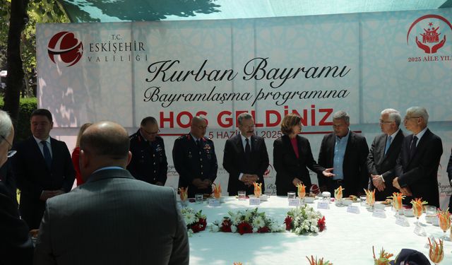 Eskişehir'de bayramlaşma töreni gerçekleşti