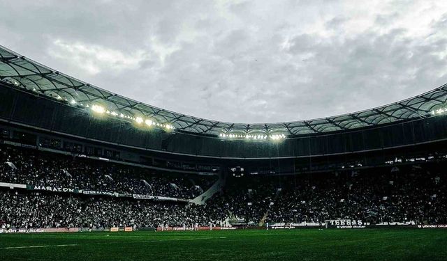 Bursaspor’da kombine satışları 30 bini geçti