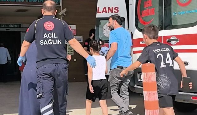 Çocuğun diline bıçak saplandı
