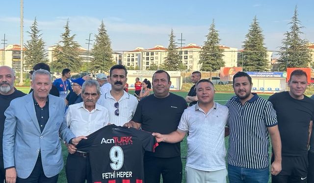 Fethi Heper Turnuvası'nda ödüller sahiplerini buldu