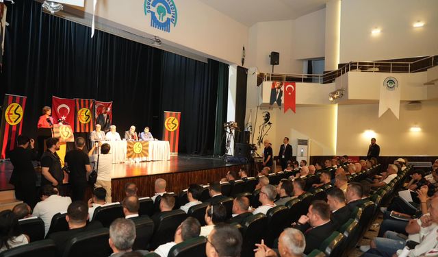 Eskişehirspor'da kongre günü... Yeni yönetim şekillenecek!