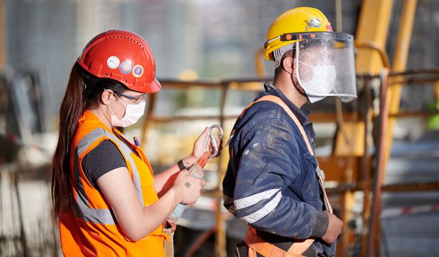 İşçi talepleri meclis gündeminde... Emek Partisi kanun teklifi hazırladı